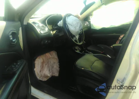 2020 Jeep Compass Limited 4X4 from USA, damaged, VIN 3C4NJDCB6LT234125